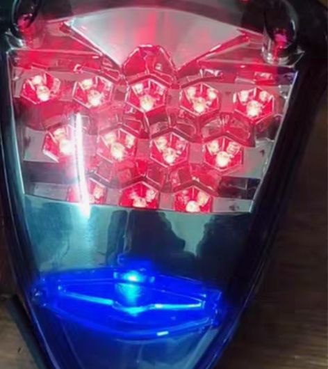 飞鹰鬼火一代LED尾灯,改装台湾koso尾...