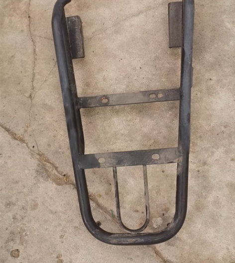 包邮银钢加长,主机座,改装座 感兴趣的话点...