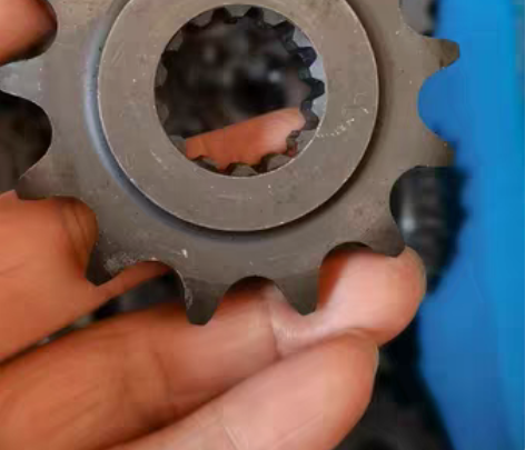 包邮摩托车,波速尔M8克维斯K18小链轮贵...