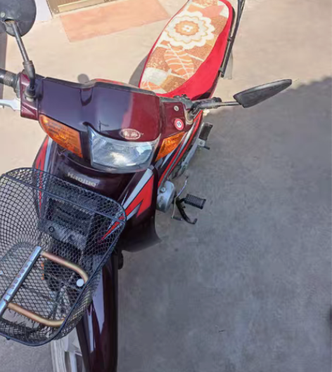 豪爵摩托车? 自骑价格可谈??豪爵5年及以...