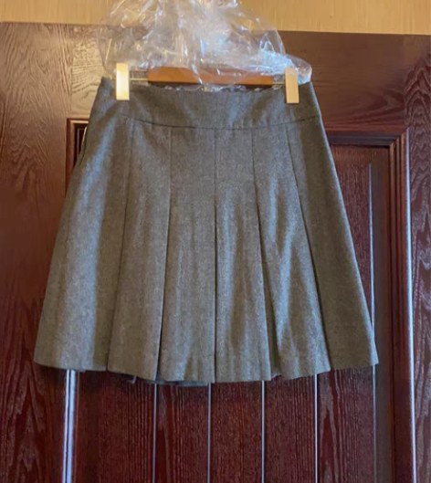 包邮百褶裙 学生裙 JK服 感兴趣的话点“...