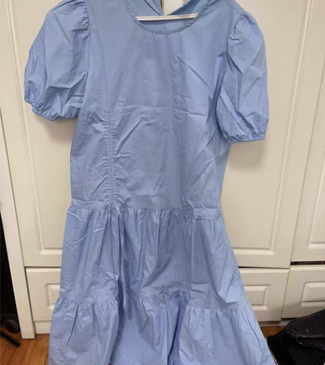 实体店购买的天蓝色淑女学生长裙 衣长107...