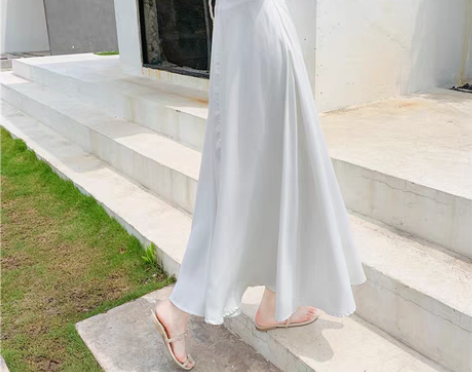 转卖2022夏季新款韩版纯色垂感百褶雪纺半...