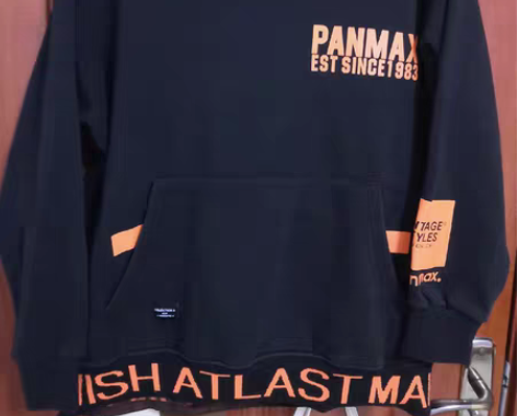 包邮加绒卫衣，2xl 领口那里是往下折一下...