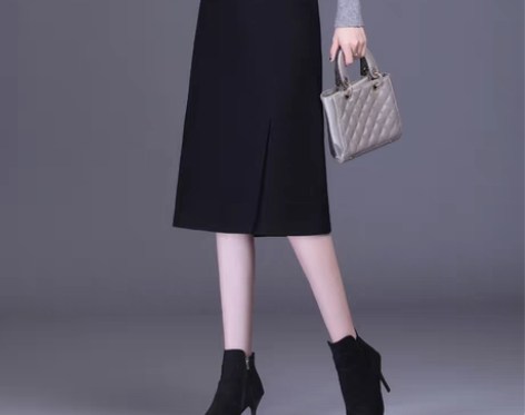 转卖黑色毛呢半身裙女包臀裙一步裙中长款20...