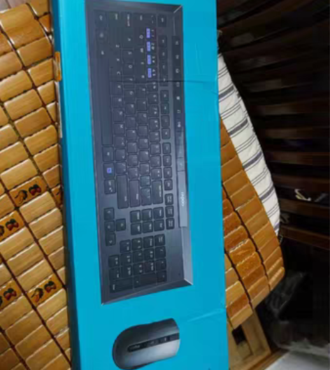 包邮全新未开封雷柏8200M玫瑰金蓝牙键盘...