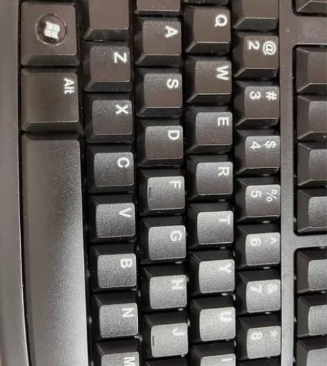 包邮罗技K120键盘9成新没毛病 感兴趣的...