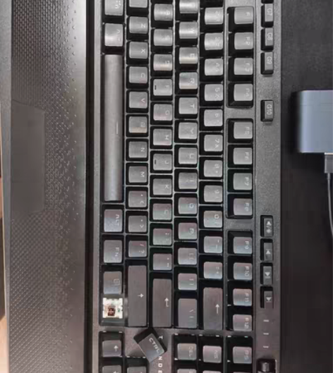 包邮雷神KL30T,茶轴,rgb,双模,手...