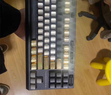 包邮雷神KL30T无线键盘 机械 自己换的...