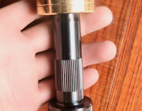 包邮东风天龙KC半轴桥螺丝 高端全牙帽 感...