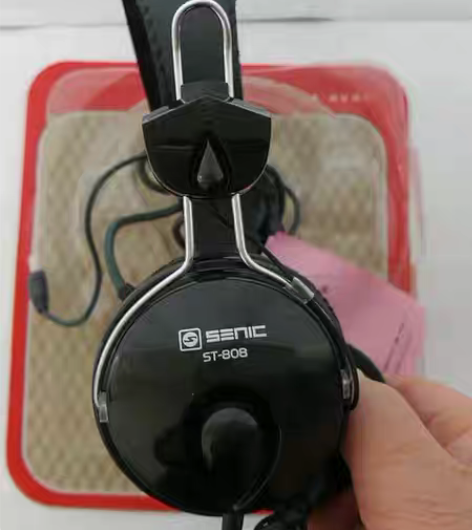 包邮全新 品牌：声丽 耳机类别：普通耳机 ...