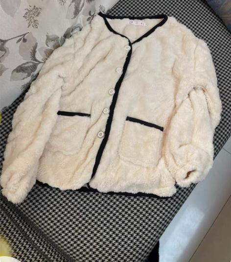 小香风睡衣套装，家居服，买多了闲置两套，两...