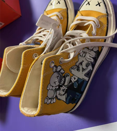 匡威～～很特别的款 感兴趣的话点“我想要”...