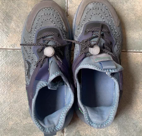 转卖李宁男童鞋春秋透气网面跑步鞋学生中大童...