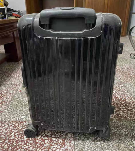 旧ULDUM旅行箱行李箱铝框拉杆箱万向轮2...