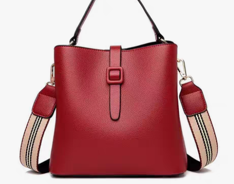 包邮专柜撤柜袋鼠正品水桶包斜挎女包潮百搭大...