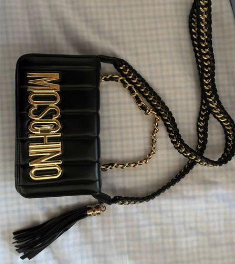 包邮纯皮包 没怎么背 保护得很好 便宜出...