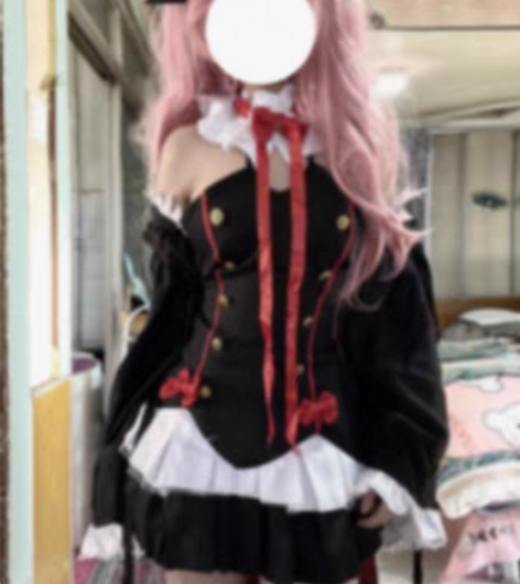 标价出克鲁鲁cos服。有假发送法网缺了耳朵...