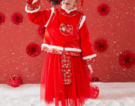 转卖英氏女童拜年汉服套装新年衣服冬季中大童...