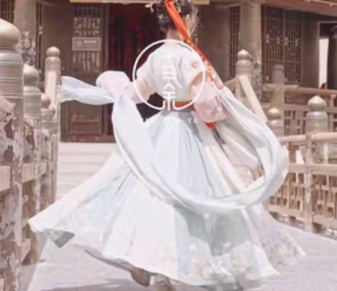 转卖十三余小豆蔻儿[飞天乐]6米大摆下裙刺...