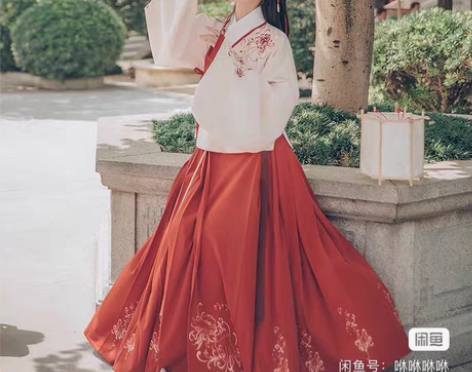转卖汉尚华莲传统汉服女装芙蓉月全套M码，只...