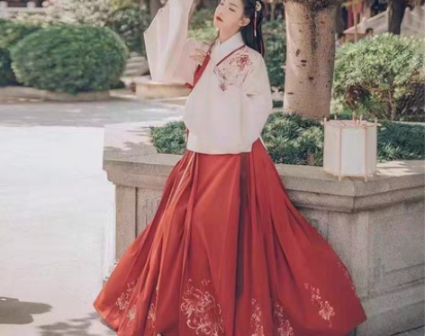 汉尚华莲芙蓉月 l码全新 无购买记录 介意...