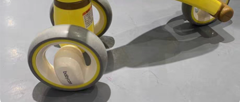 包邮九成新 babycare儿童平衡车无...