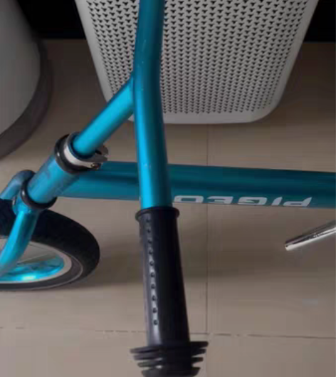 转卖二手飞鸽平衡车1-2-3-6岁儿童自行...