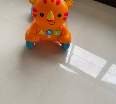 包邮费雪老虎学步车儿童平衡车35元,小黄鸭...