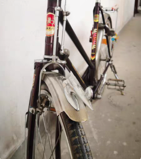 80年代上海永久自行车，女式26圈，直接从...