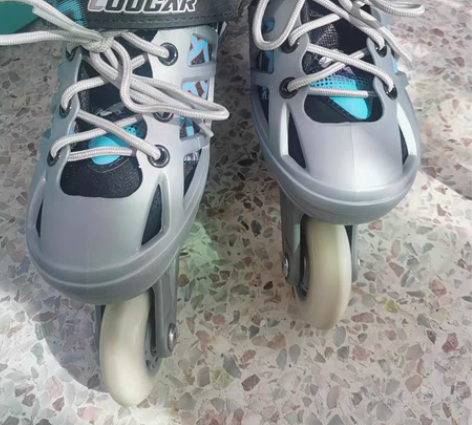 包邮10月份官方旗舰店买的美洲狮溜冰鞋，买...