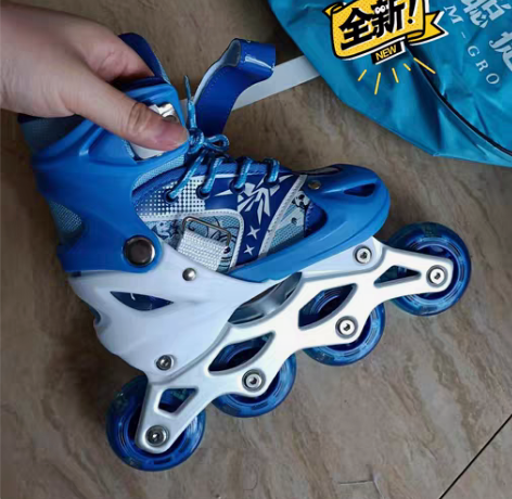 包邮【全新包邮】儿童溜冰鞋全套装男童女童滑...