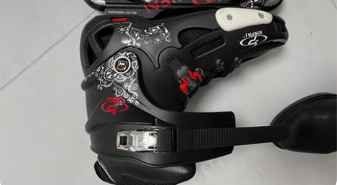 低价处理轮滑鞋，全新的，轮滑溜冰鞋儿童全套...