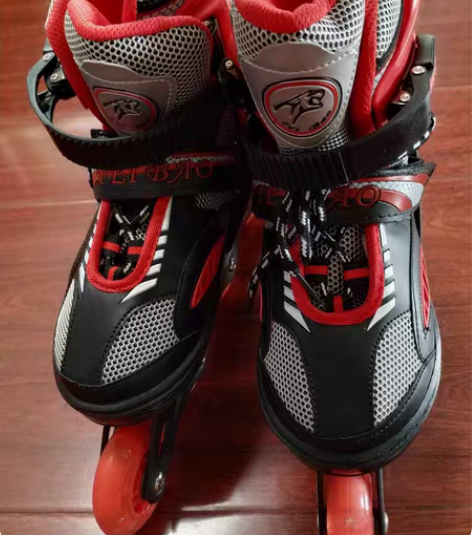 包邮飞豹 直排可调节轮滑 8轮全闪光溜冰鞋...