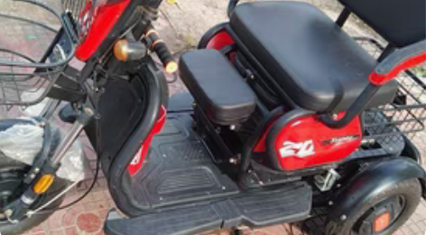 全新休息三轮车，低价出售 感兴趣的话点“我...