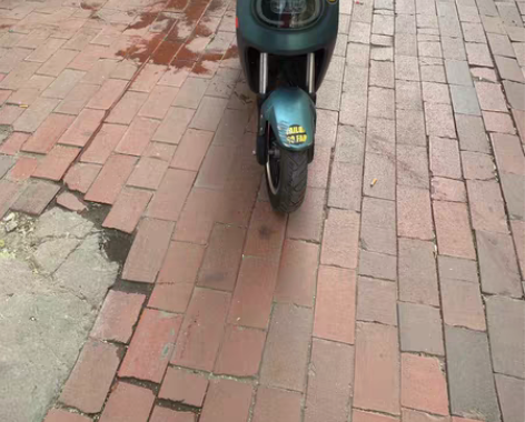 台铃电动车,60V20安五个大电瓶,能跑4...