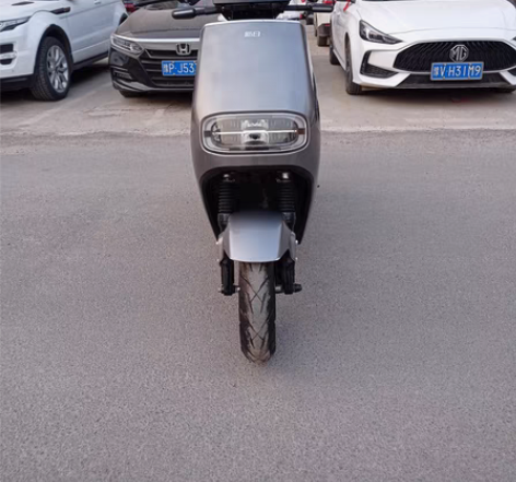 包邮九成新二手电动车二手电瓶车。雅迪，爱玛...