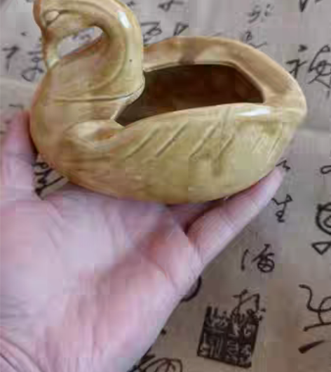 包邮天鹅造型烟灰缸，七八十年代小动物瓷器摆...