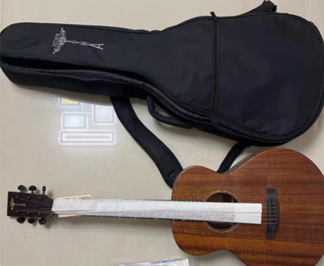 吉他 全新未使用 36寸 感兴趣的话点“我...