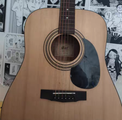 考特民谣吉他 1000购入 使用2年+ 音...