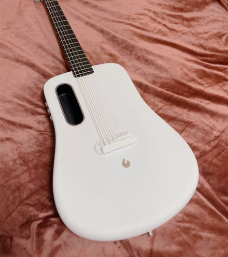 转卖拿火吉他LAVA ME 2碳纤维吉他 ...