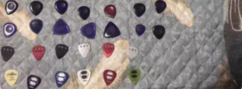 包邮各种吉他贝斯拨片，大水滴，太空铝金属拨...