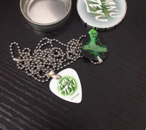 出两个张泽禹数据组拨片 一起出不单出 不包...