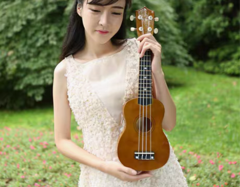 转卖21寸23寸彩色女生尤克里里儿童小吉他...