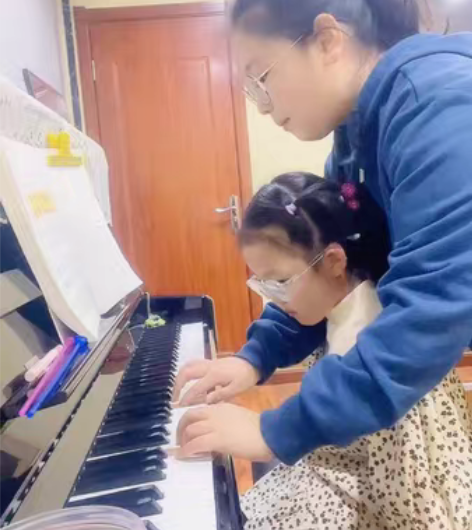 钢琴教学，专业培训！免费试听，宝鸡小伙伴快...