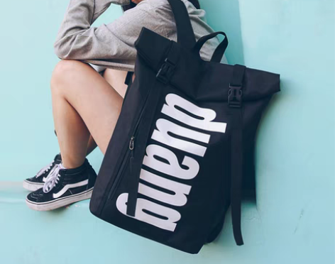 转卖背包2021新款网红大容量旅行双肩包桶...