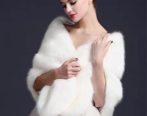 转卖礼服保暖新娘婚纱披肩仿狐狸毛白色旗袍秋...