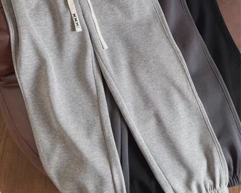 包邮店铺倒闭了 成本清仓几条加绒运动裤束脚...