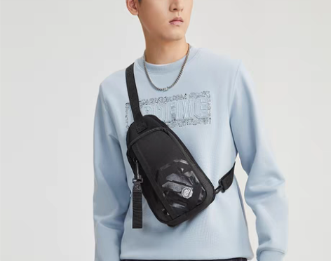 转卖李宁反伍BADFIVE篮球系列单肩包男...