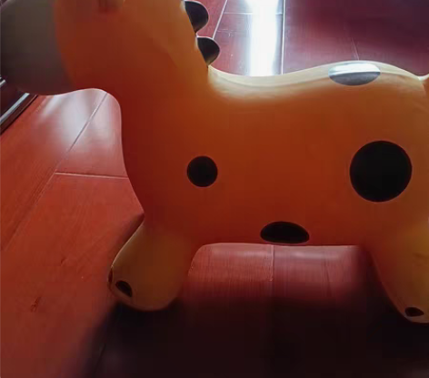 包邮哈哈球儿童坐骑充气动物,大码加厚 感兴...